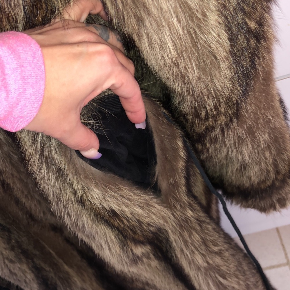 Real fur jacket - Picture 10 of 14